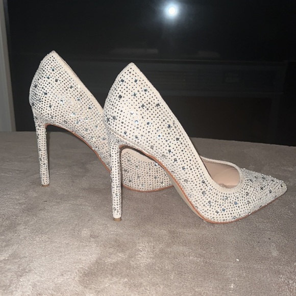 Beautiful Rhinestone Heels!!! - Picture 4 of 4